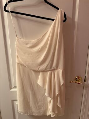 Halston One-Shoulder Cream Draped Cocktail Dress